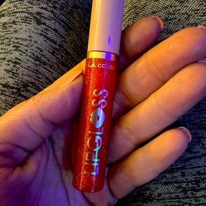 LA COLORS lip gloss